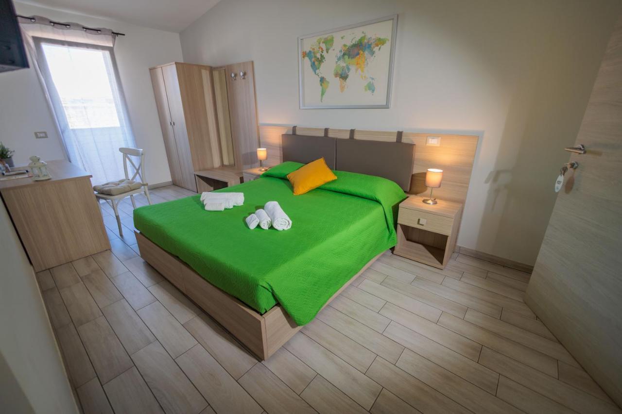Fuori Rotta Hotell Avola Eksteriør bilde