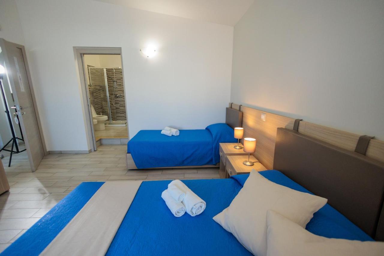 Fuori Rotta Hotell Avola Eksteriør bilde